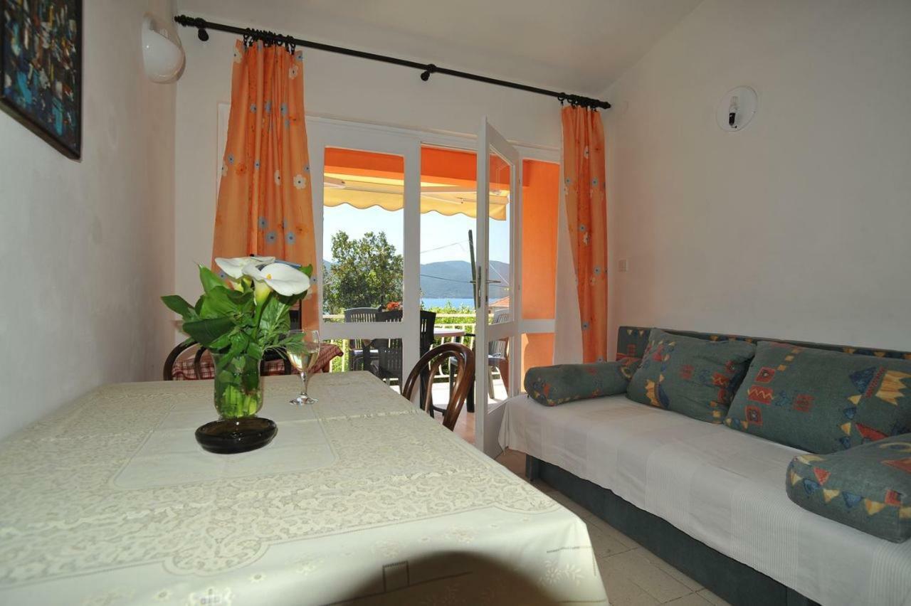 Apartmani Jadranka Viganj Exterior photo